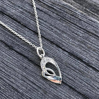 Rowing Heart Zircon Pendant